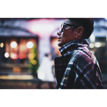 画像をギャラリービューアに読み込む, Subtle Gold Logo Checked Coat
