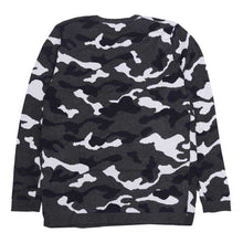 画像をギャラリービューアに読み込む, DOWBL/ダブル/Camo Crew Neck Knit Sweater【全1色】