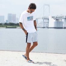画像をギャラリービューアに読み込む, American Kiss Photo Tee【全2色】