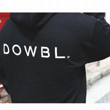 画像をギャラリービューアに読み込む, DOWBL/ ダブル/ KMC Embroidery Pull Hoodie  【全2色】