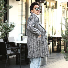 画像をギャラリービューアに読み込む, DOWBL/ ダブル/ Herringbone Dressy Chester Coat  【全1色】