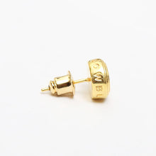 画像をギャラリービューアに読み込む, DOWBL/ ダブル/ Black Zirconia Gold Carved Seal Earrings  【全1色】