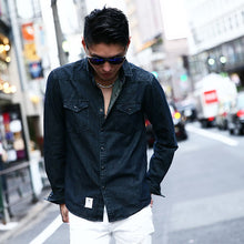 画像をギャラリービューアに読み込む, DOWBL/ ダブル/ Hidden Graffiti Rigid Denim Shirt  【全1色】