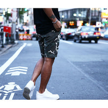画像をギャラリービューアに読み込む, DOWBL/ ダブル/ Basic Logo Camouflage Shorts  【全1色】