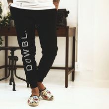 画像をギャラリービューアに読み込む, DOWBL/ ダブル/ Oblique Icon Skinny Sweat Pants  【全2色】