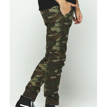 画像をギャラリービューアに読み込む, DOWBL/ ダブル/ Woodland Camo Mesh Print Sweat Pants  【全1色】