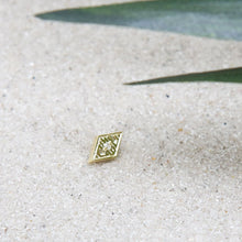 画像をギャラリービューアに読み込む, DOWBL/ ダブル/ Rhombus Icon Diamond Earrings  【全1色】