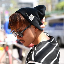 画像をギャラリービューアに読み込む, DOWBL/ ダブル/ 無しGold Cursive Color Knit Cap  【全5色】