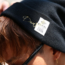 画像をギャラリービューアに読み込む, DOWBL/ ダブル/ 無しGold Cursive Color Knit Cap  【全5色】