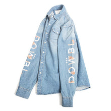 画像をギャラリービューアに読み込む, DOWBL/ ダブル/ Arabesque Logo Denim Shirt  【全1色】