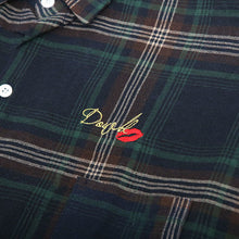 画像をギャラリービューアに読み込む, DOWBL/ ダブル/ Kiss Icon Checked Shirt  【全1色】