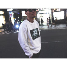 画像をギャラリービューアに読み込む, DOWBL/ ダブル/ Smoke Girl Photo Sweat Shirts  【全1色】