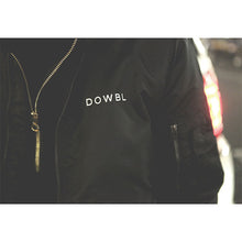 画像をギャラリービューアに読み込む, DOWBL/ ダブル/ Basic Logo Padding MA-1  【全1色】