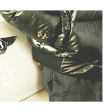 画像をギャラリービューアに読み込む, DOWBL/ ダブル/ Raven Hooded Logo Down Jacket  【全1色】