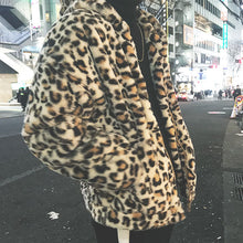画像をギャラリービューアに読み込む, DOWBL/ ダブル/ Fur Wrap Hood Blouson  【全1色】