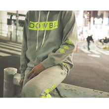 画像をギャラリービューアに読み込む, DOWBL/ ダブル/ SB Neon Box Logo Hoodie  【全1色】