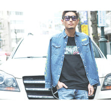 画像をギャラリービューアに読み込む, DOWBL/ ダブル/ Dual Texture Neon Logo Denim Shirt  【全2色】