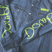 画像をギャラリービューアに読み込む, DOWBL/ ダブル/ Dual Texture Neon Logo Denim Shirt  【全2色】