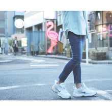 画像をギャラリービューアに読み込む, DOWBL/ ダブル/ Smashing Kiss Logo Strech Skinny Pants  【全1色】