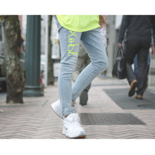 画像をギャラリービューアに読み込む, DOWBL/ ダブル/ The Sole Neon Color Logo Skinny Denim  【全1色】