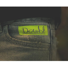 画像をギャラリービューアに読み込む, DOWBL/ ダブル/ Different Neon Color Logo Damage Skinny Denim  【全1色】