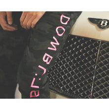 画像をギャラリービューアに読み込む, DOWBL/ ダブル/ Fancy Neon Logo Camouflage Pants  【全1色】