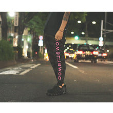 画像をギャラリービューアに読み込む, DOWBL/ ダブル/ Fancy Neon Logo Camouflage Pants  【全1色】
