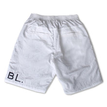 画像をギャラリービューアに読み込む, DOWBL/ ダブル/ E.T.U Kiss Logo Nylon Shorts  【全2色】