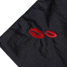 画像をギャラリービューアに読み込む, DOWBL/ ダブル/ E.T.U Kiss Logo Nylon Shorts  【全2色】