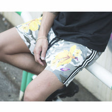 画像をギャラリービューアに読み込む, DOWBL/ ダブル/ Solemn Flower Logo Camoflage Shorts  【全1色】