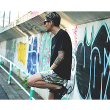 画像をギャラリービューアに読み込む, DOWBL/ ダブル/ Solemn Flower Logo Camoflage Shorts  【全1色】