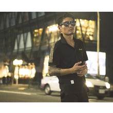 画像をギャラリービューアに読み込む, DOWBL/ ダブル/Glittering Line Logo Polo Shirt