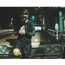 画像をギャラリービューアに読み込む, Attractive Girl Photo Neon Long Sleeve