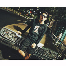 画像をギャラリービューアに読み込む, Attractive Girl Photo Neon Long Sleeve