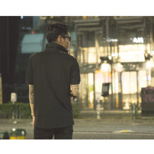 画像をギャラリービューアに読み込む, DOWBL/ ダブル/Glittering Line Logo Polo Shirt