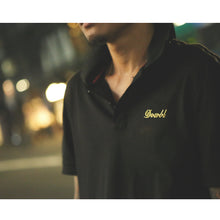 画像をギャラリービューアに読み込む, DOWBL/ ダブル/Glittering Line Logo Polo Shirt