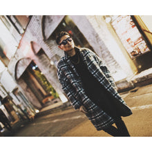 画像をギャラリービューアに読み込む, Subtle Gold Logo Checked Coat