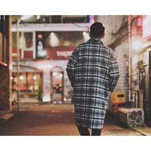 画像をギャラリービューアに読み込む, Subtle Gold Logo Checked Coat