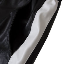 画像をギャラリービューアに読み込む, DOWBL/ ダブル/ Side Line Logo Leather Shorts