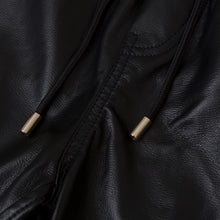 画像をギャラリービューアに読み込む, DOWBL/ ダブル/ Side Line Logo Leather Shorts