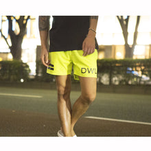 画像をギャラリービューアに読み込む, DOWBL/ ダブル/ Vivid Neon Color Refinement Shorts