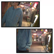 画像をギャラリービューアに読み込む, Bright Color Kiss Logo Knit Hoodie