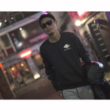 画像をギャラリービューアに読み込む, Vertical Rhombus Logo weat Shirts
