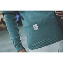画像をギャラリービューアに読み込む, Stud Logo Turtle knitsew