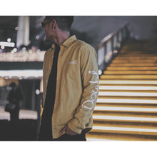 画像をギャラリービューアに読み込む, Strange Position Logo Crew Cutsew