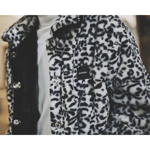 画像をギャラリービューアに読み込む, Reversible Raven Leopard Fur JKT
