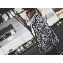 画像をギャラリービューアに読み込む, Reversible Raven Leopard Fur JKT