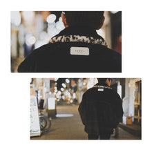 画像をギャラリービューアに読み込む, Reversible Raven Leopard Fur JKT