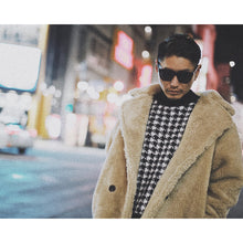 画像をギャラリービューアに読み込む, Incredible Rich Boa Coat