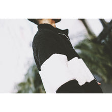 画像をギャラリービューアに読み込む, Monochrome Combination Boa JKT